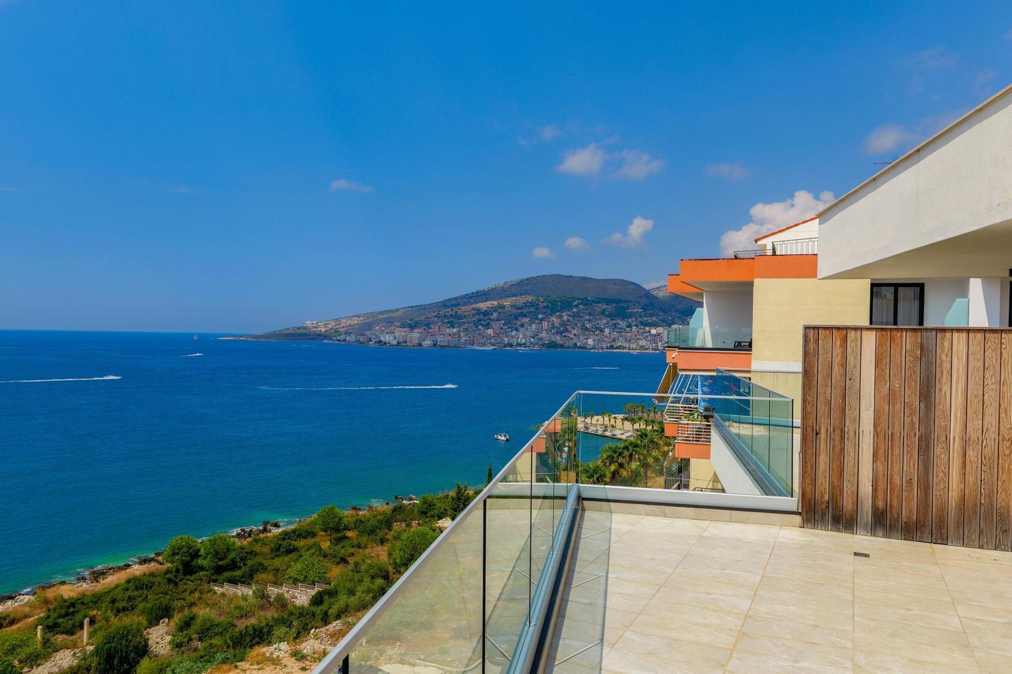 Dorchester Hotel Sarande Luaran gambar