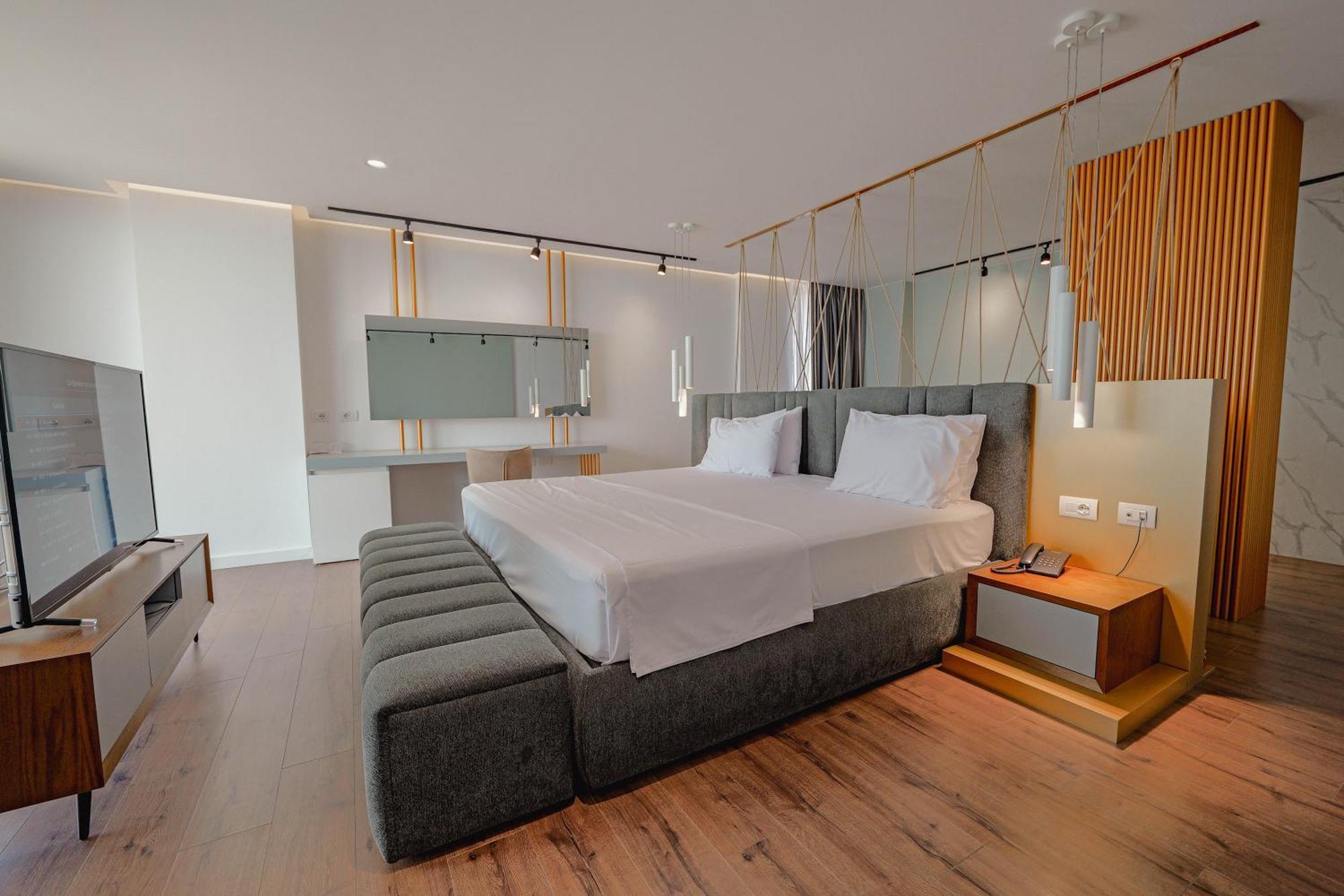 Dorchester Hotel Sarande Luaran gambar