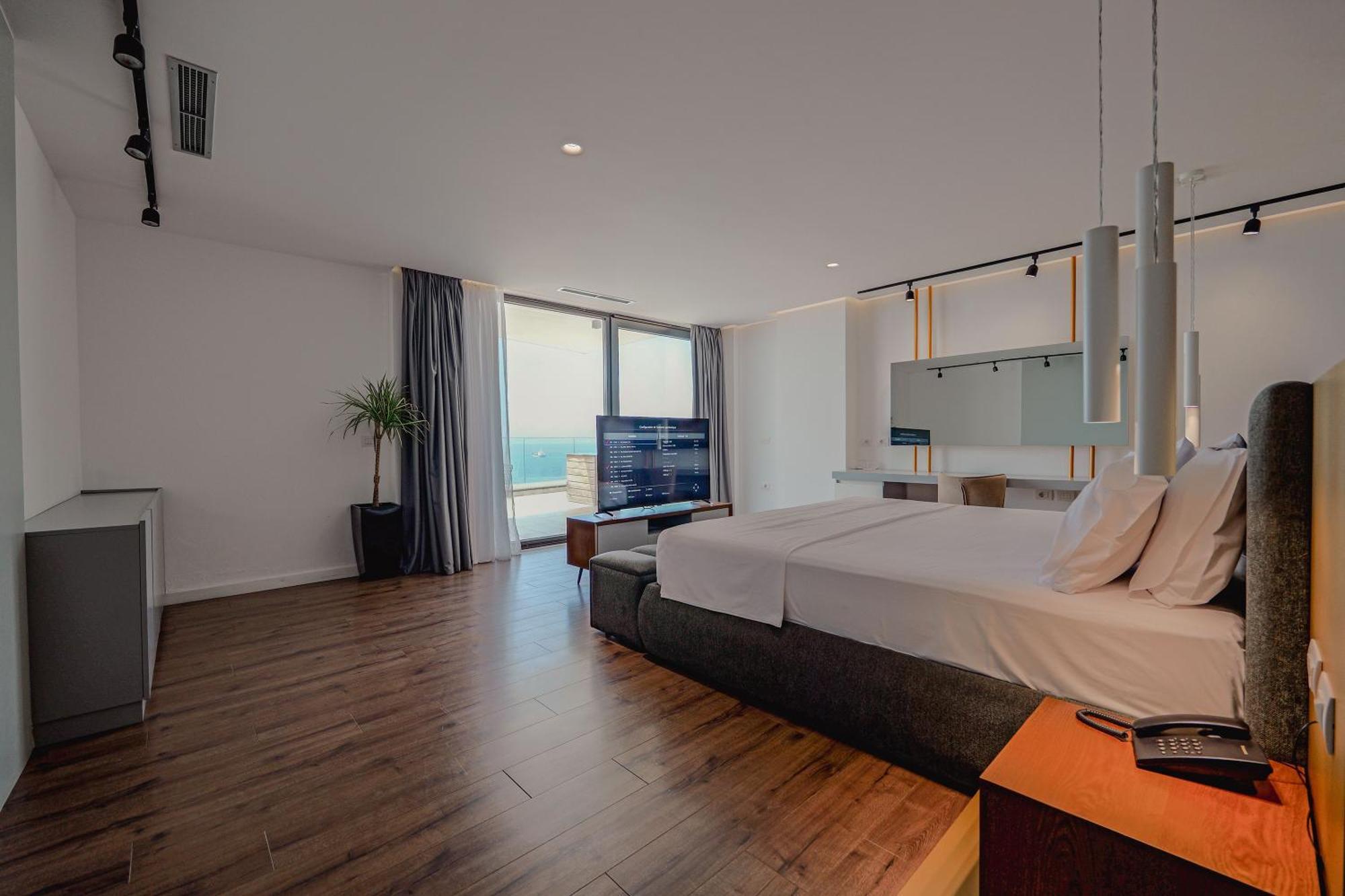 Dorchester Hotel Sarande Luaran gambar