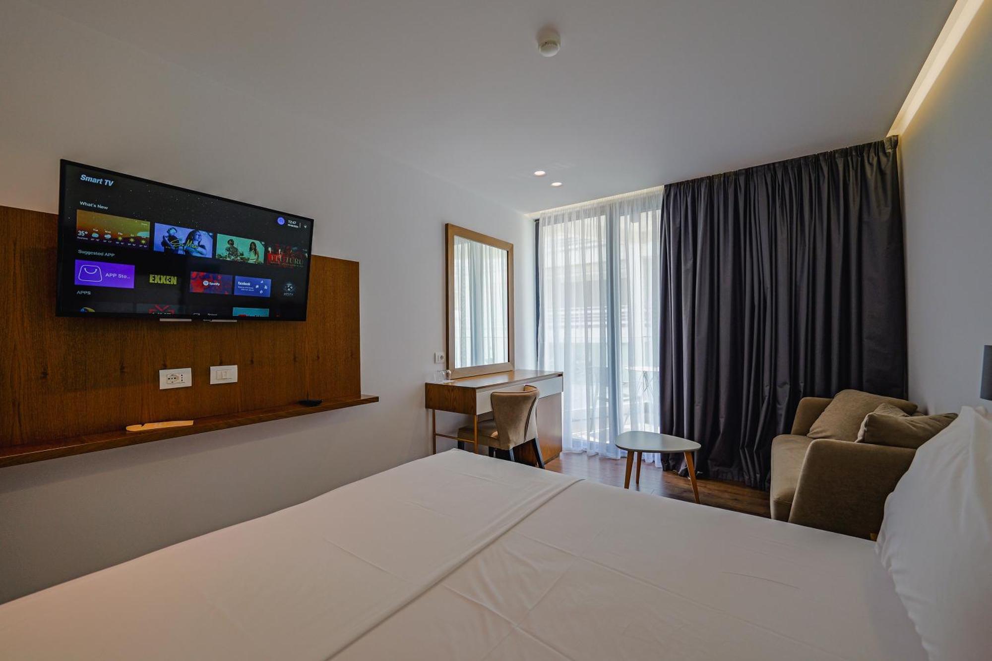 Dorchester Hotel Sarande Luaran gambar